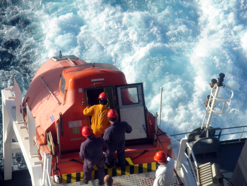 Norasia-Alya-_-Lifeboat-Training-Biscay-210106.jpg